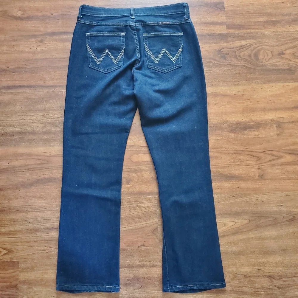 Wrangler Women's Q Baby No Gap Waistband Straight Leg Jeans Size 11/12 x 32